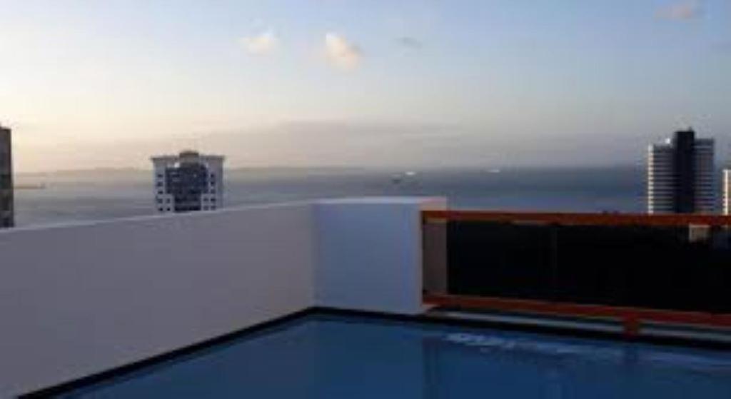 Maravilhoso Apartamento 2 Quartos Com Ofuro Porto Da Barra Salvador Summer Barra Flat Eksteriør billede